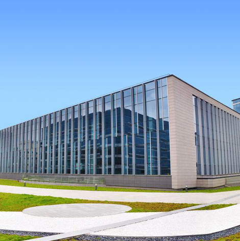 雄厚實力，因?qū)Ｗ⒍鴮I(yè)